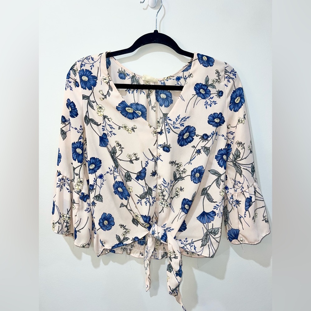 Sienna Sky Cream and Blue Tie Front Blouse